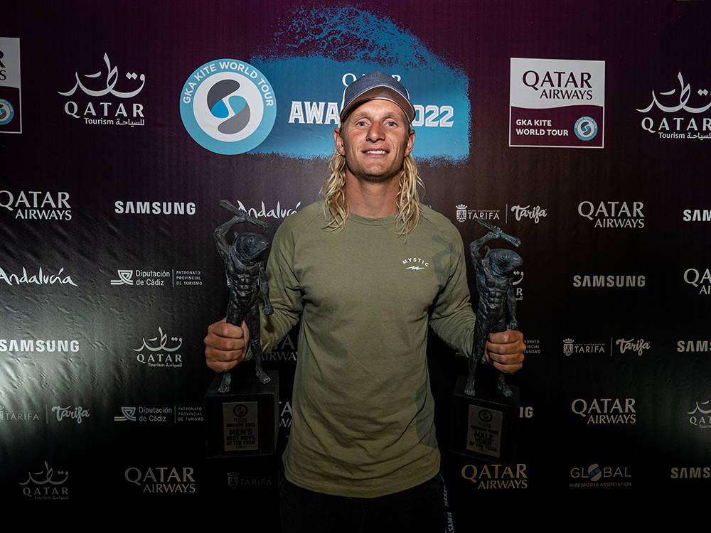 Giel Vlugt with two trophies at GKA Awards